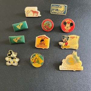 Disney Pins (lot of 11)